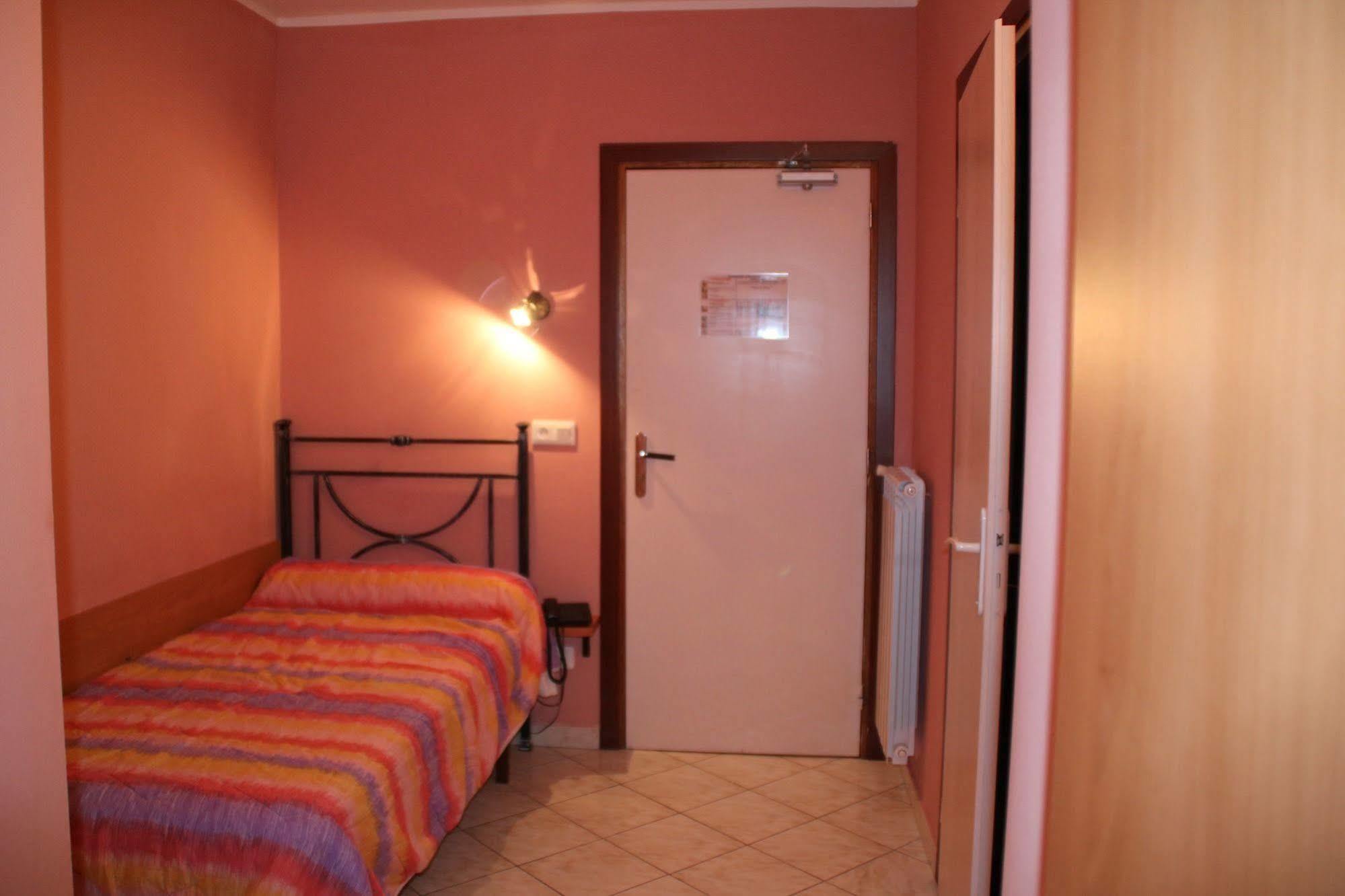Hotel Lutetia Lourdes Luaran gambar