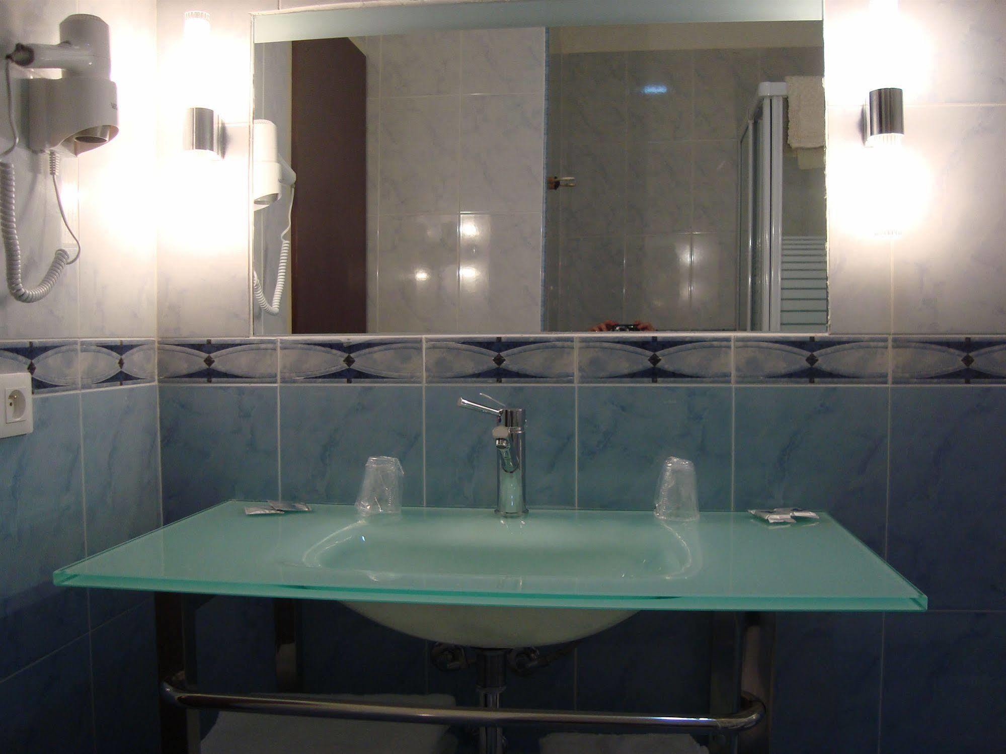 Hotel Lutetia Lourdes Luaran gambar