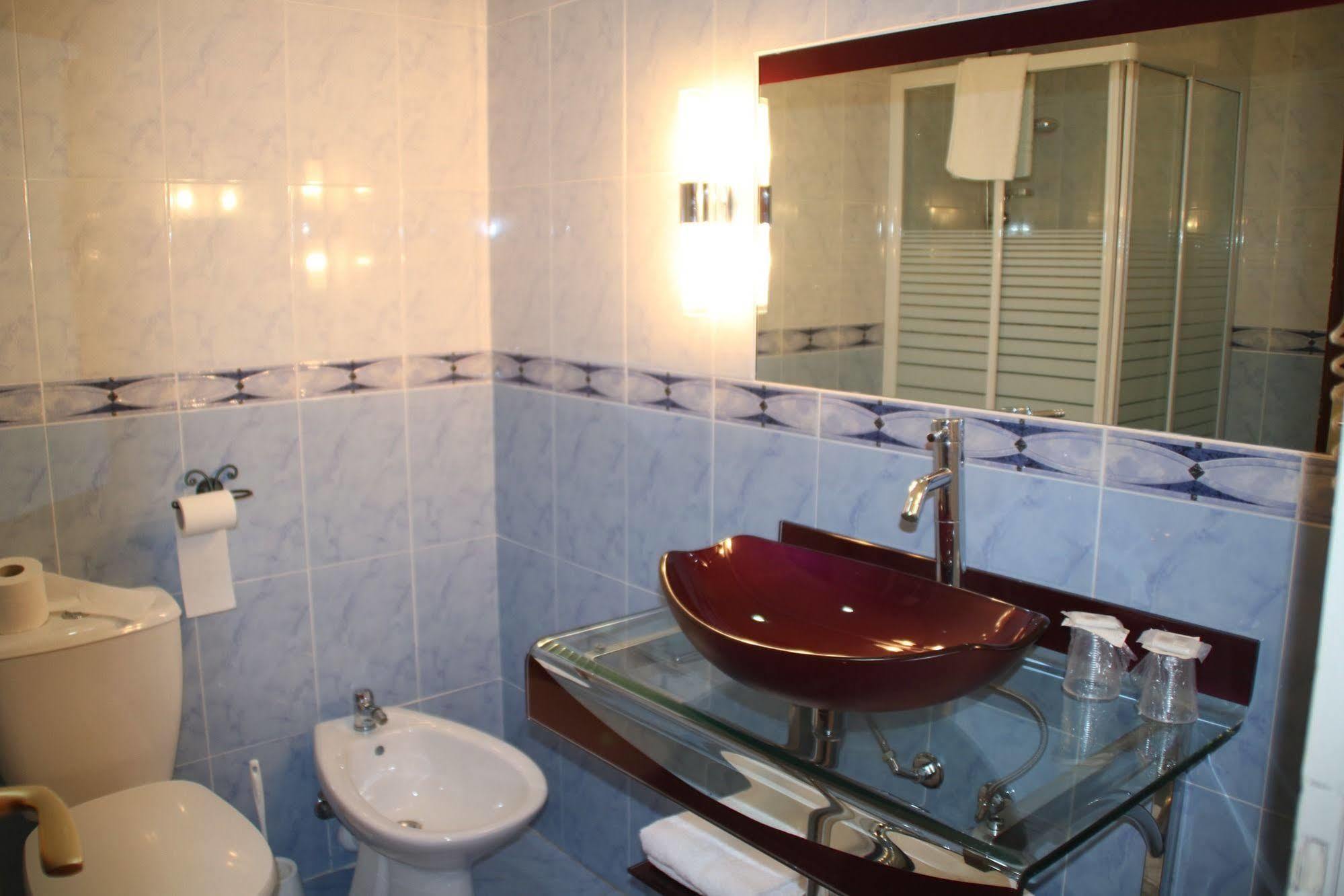 Hotel Lutetia Lourdes Luaran gambar