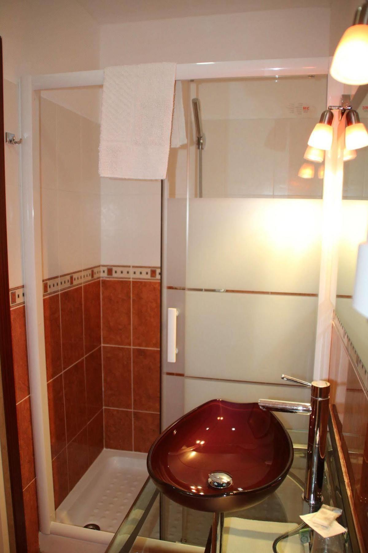 Hotel Lutetia Lourdes Luaran gambar